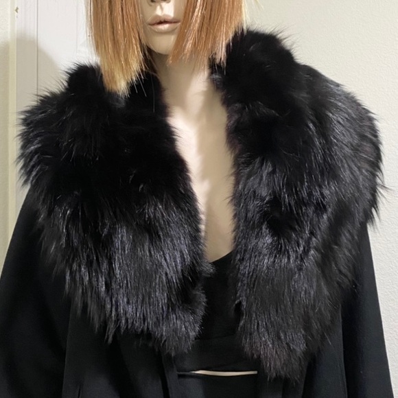 Vintage CAPELLA A Luxurious Fabric Fur Collar Black Open front Long Coat - Picture 9 of 12